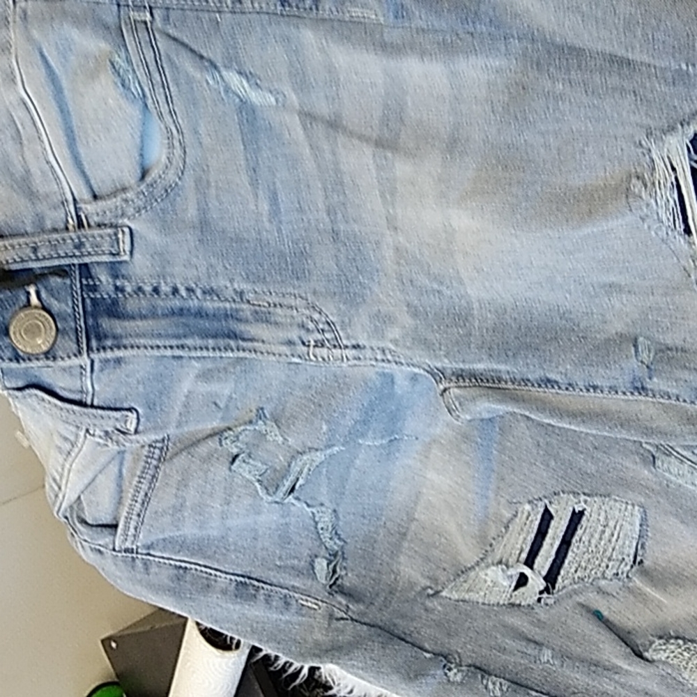 Girl ragged style jean